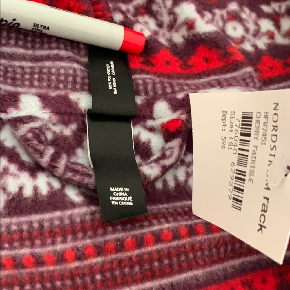 M Cherry Fairisle Rope - Picture 8 of 8